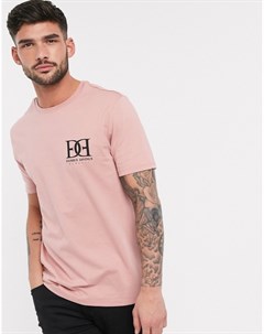 Розовая футболка с принтом на груди River island