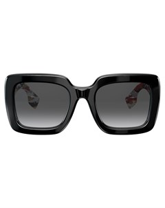 Солнцезащитные очки в массивной квадратной оправе Burberry eyewear