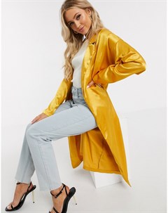 Желтая атласная легкая куртка In the style