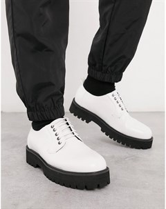 Белые туфли из искусственной кожи со шнуровкой на массивной подошве Asos design