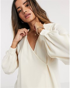 Кремовая блузка с запахом и воротником Vero moda