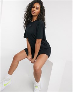 Черное свободное платье футболка с логотипом галочкой Nike