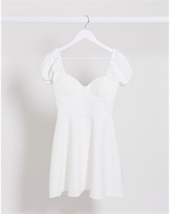 Белое платье с пышными рукавами Lasula