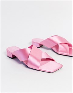 Розовые босоножки на каблуке с перекрестными ремешками Monki