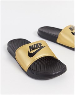 Черные шлепанцы с золотистым ремешком Nike