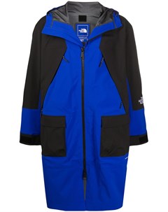 Плащ в стиле колор блок The north face