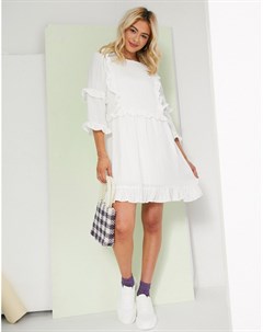 Короткое приталенное платье белого цвета x Lorna Luxe In the style