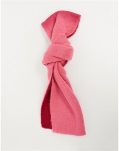 Розовый пушистый шарф с эффектом омбре Asos design