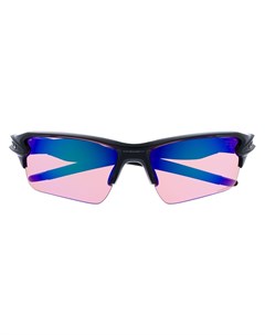 Солнцезащитные очки с затемненными линзами Oakley